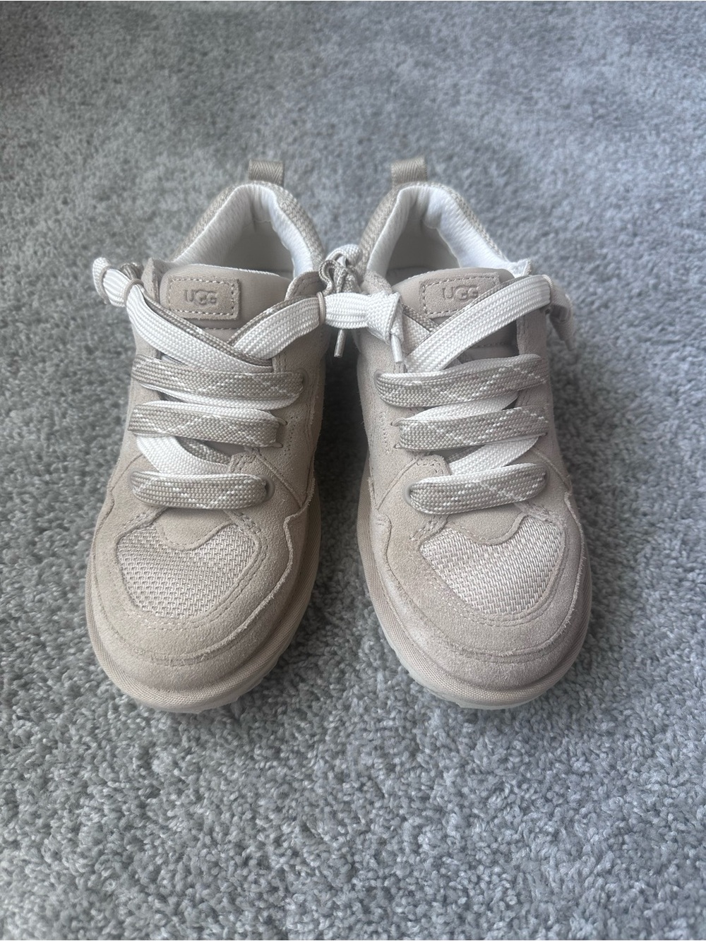 UGG Kids Lo Lowmel Sneakers Size 6